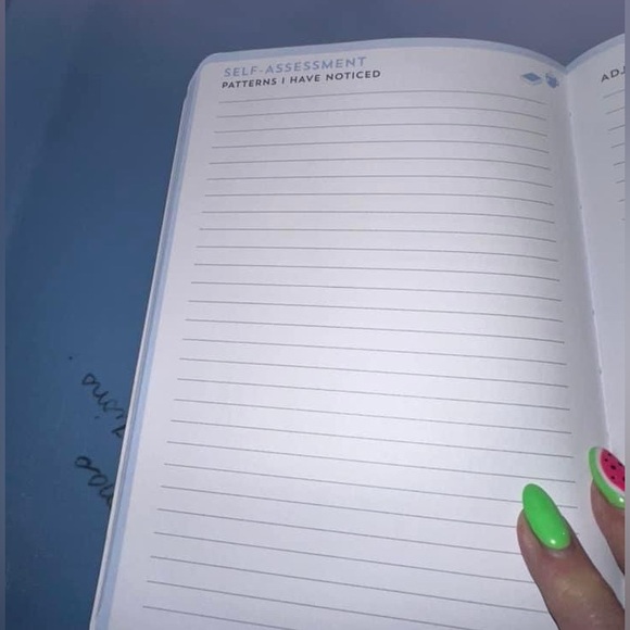 Log book - Picture 3 of 5